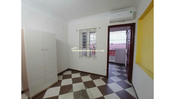 Bán nhà 5 tầng đẹp  Khu Long Biên  Gần ô tô đỗ, thu nhập 240tr/năm