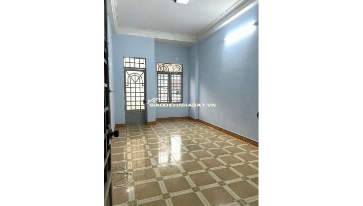  Cho thuê nhà nguyên căn -Đồng Nai -Phường 15 -Quận 10-  Giá thuê 18 tr/ tháng