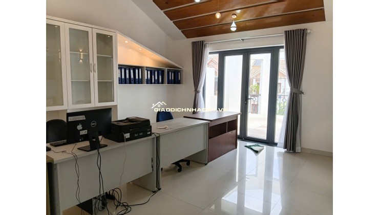 Bán nhà biệt thự khu nam long, Trần Trọng Cung, Q7, 3 lầu, giá tốt