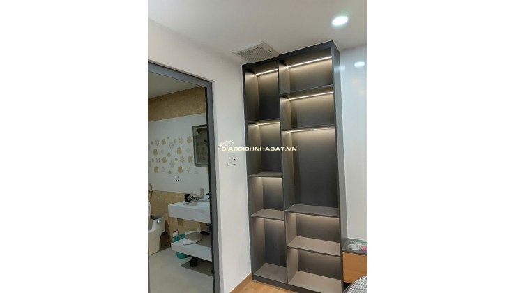 Bán nhà biệt thự khu nam long, Trần Trọng Cung, Q7, 3 lầu, giá tốt