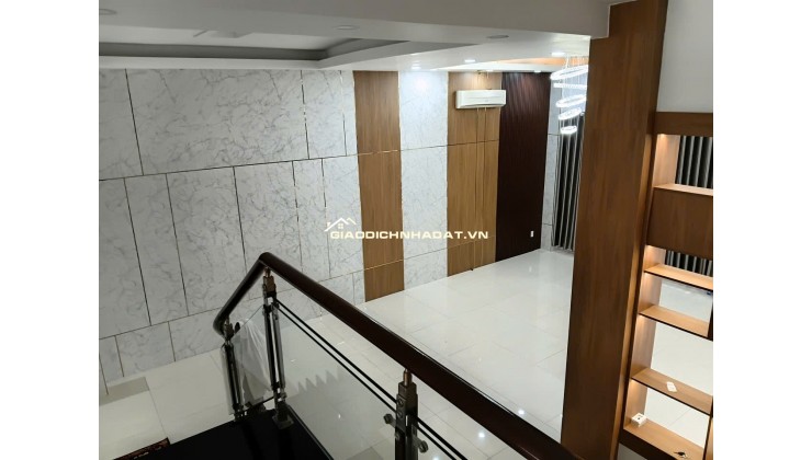 Bán nhà biệt thự khu nam long, Trần Trọng Cung, Q7, 3 lầu, giá tốt