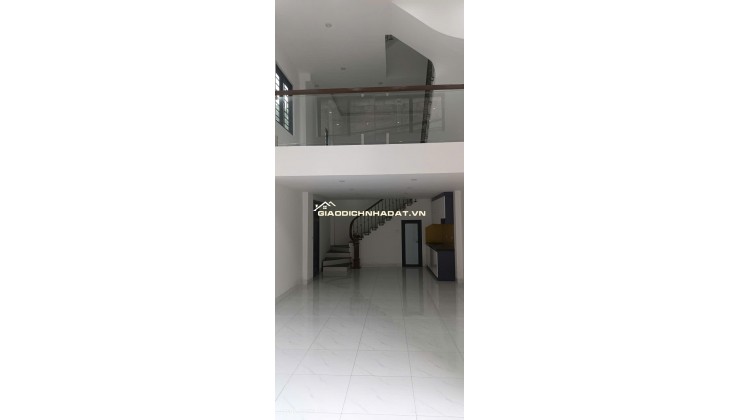 NHỈNH 7 TỶ -NHÀ ĐẸP CẦU BƯƠU – Ô TÔ VÀO NHÀ,5 TẦNG - 2 MẶT THOÁNG