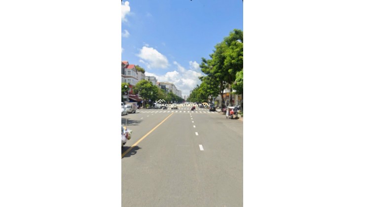 Bán Nhà Khu Phố Hưng Phước, Phú Mỹ Hưng, Quận 7, 8x18.5m