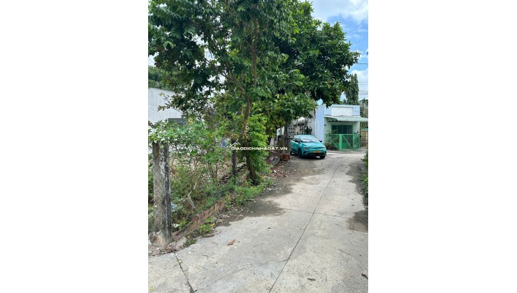 BÁN GẤP LÔ ĐẤT 2MT ĐƯỜNG NGUYỄN THÁI HỌC TP TÂY NINH. LH:0962644181.