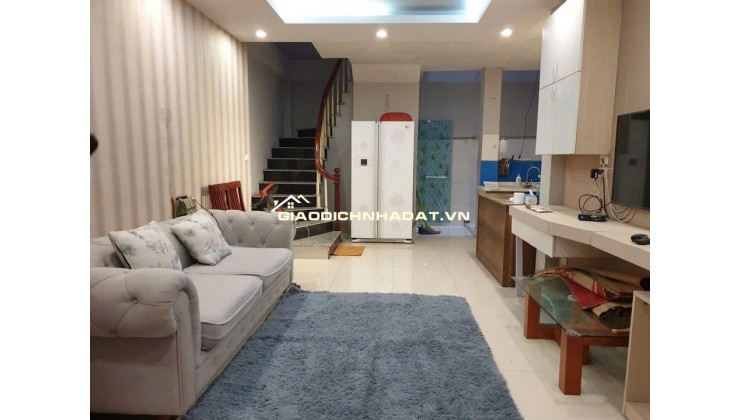 NHÀ PHỐ - 4  TẦNG- 39m2 – 6.9 TỶ-- HUỲH THÚC KHÁNG – HÀ ĐÔNG