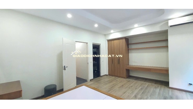 BÁN GẤP NHÀ- 36 M2- 5 TẦNG- QUAN NHÂN – THANH XUÂN- 6,85 TỶ