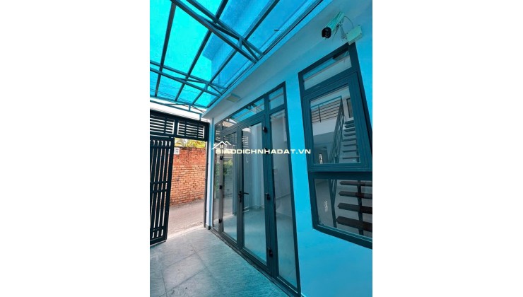 BÁN NHÀ RẺ NHẤT KHU VỰC QUẬN 9, DT 52M2 CHỈ 3,85 tỷ. LH:0352689300