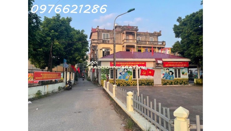 SIÊU HIẾM – Bán đất Giang Biên, ngõ ô tô, gần chợ Quán Tình Quang, 30m² giá 3,7 tỷ