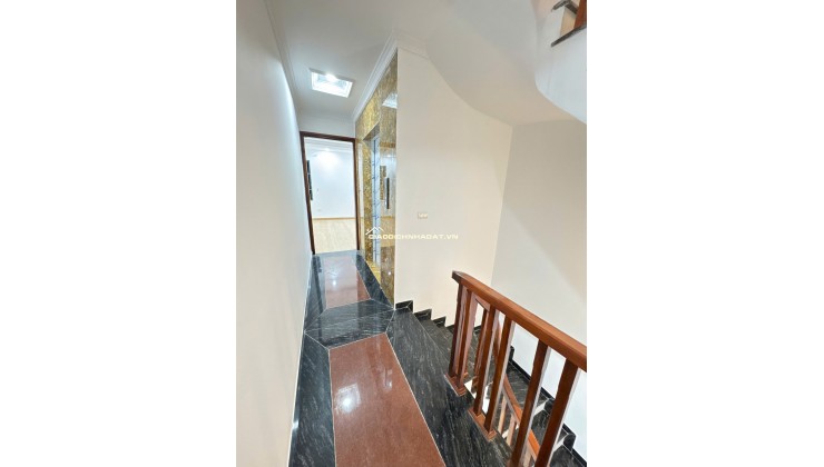 HIẾM HIẾM HIẾM!!! Bán nhà Vĩnh Ninh Vĩnh Quỳnh Thanh Trì – Nhà mới 5 tầng thang máy, ô tô đỗ cửa, 66m² chỉ 8.5 tỷ