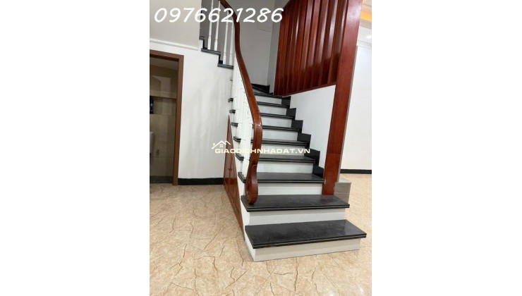  NHÀ 35M² THANH AM LONG BIÊN – LÔ GÓC – NGÕ 3M – 3 TẦNG Ở NGAY – GIÁ 5.X TỶ