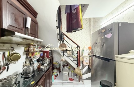  CHÍNH CHỦ Gửi   - VỊ TRÍ VÀNG  – 52M2 - NỞ HẬU TÀI LỘC - HXH - NHỈNH 4
