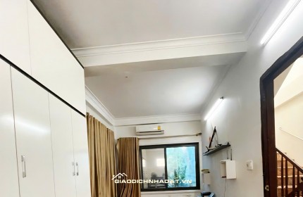 Cực hiếm nhà lô góc Hoàng Hoa Thám gần phố 2 thoáng 47m² x 4 tầng hơn 10 tỷ