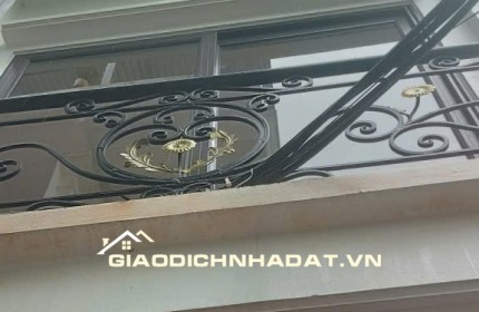 Lô góc - 33m2 - 4 Tầng hiện đại- 3.85 tỷ- Giang Chính- Biên Giang -Hà Đông