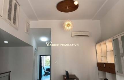 Bán nhà biệt thự khu nam long, Trần Trọng Cung, Q7, 3 lầu, giá tốt