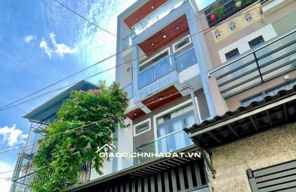 Nhà 4 tầng, hẻm 1 xẹt Đỗ Xuân Hợp, dòng tiền ổn định 10 triệu/tháng, chưa tới 4 tỷ.