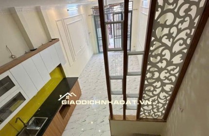 Bán gấp nhà 5T cực đẹp, gần ga tàu điện Cầu Diễn phố Hồ Tùng Mậu, Từ Liêm 33m2 giá 8.2 tỷ