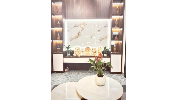 Bán nhà phố Lò Đúc TT quận Hai Bà Trưng, 30m ra mặt phố ,  35m, 5 tầng, nhà đẹp, full nội thất , 7.5 tỷ