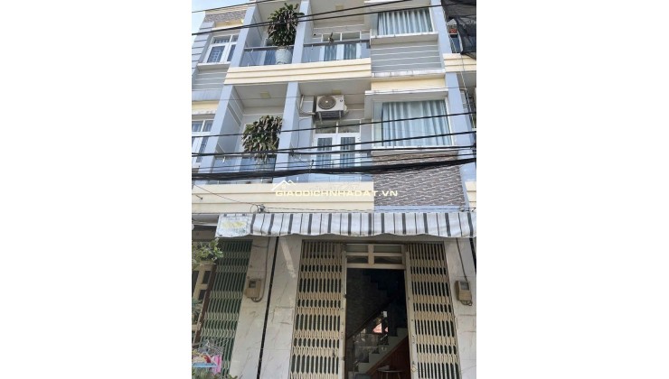 Cho thuê nhà 1 trệt 2 lầu hẻm xe hơi Huỳnh Tấn Phát Nhà Bè