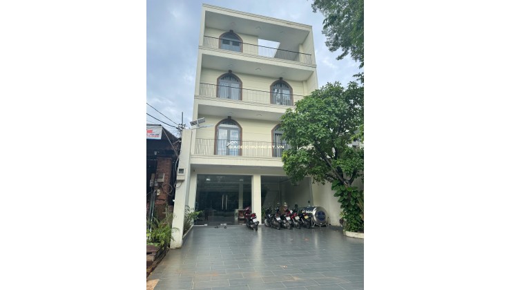 CHO THUÊ BIỆT THỰ MẶT TIỀN 18M - VÀNH ĐAI TRONG - BÌNH TÂN - VỊ THẾ LÀM VĂN PHÒNG ĐẲNG CẤP!