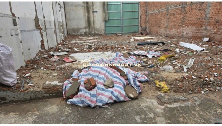 Bán đất thổ cư 1/ đường số 3, BHH Bình Tân hẻm xe hơi lớn