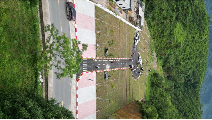 Lô Đất nền 78,7 m2 tại Hùng Sơn, Kim Bôi, Hòa Bình sát vách các khu nghỉ dưỡng khoáng nóng.