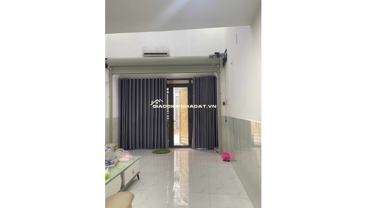 Bán nhà 3 tầng, 36m2 Bình Thành, Bình Tân. SH, 3.7 tỷ. LH: 0909898125