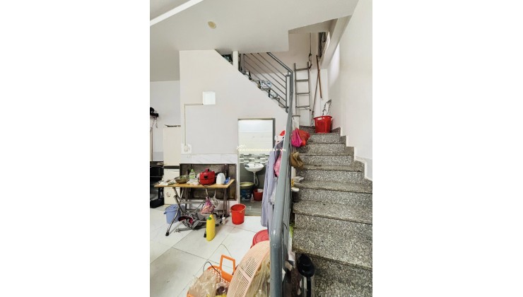 Bán nhà MT Nguyễn Văn Vỹ Tân Bình, 40m2 3 tầng giá nhỉnh 5 tỷ