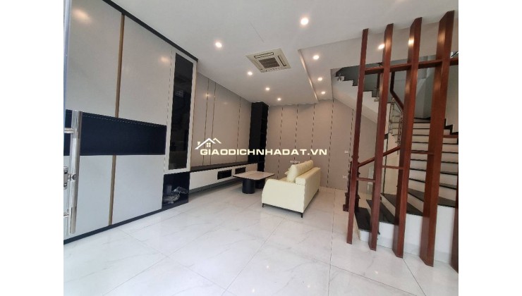 BÁN NHÀ LÔ GÓC – Ô TÔ TRÁNH – KINH DOANH SIÊU ĐỈNH