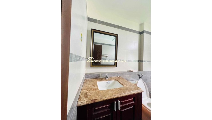 CHO THUÊ CĂN HỘ 30m² – BAN CÔNG THOÁNG MÁT – TÁCH BẾP RIÊNG