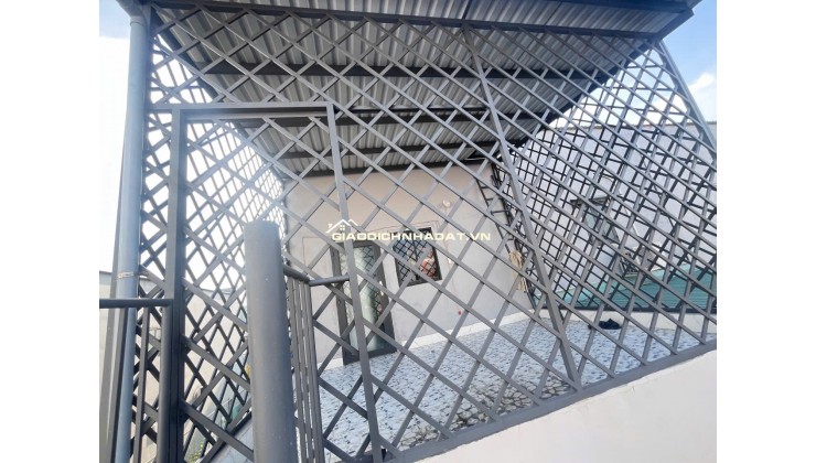 CHÍNH CHỦ CẦN BÁN NHÀ ĐẸP 1 TRỆT-1 LẦU-SỔ HỒNG-DỌN ĐẾN Ở NGAY