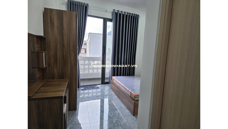 CHUYỂN CÔNG TÁC CẦN BÁN NHÀ MỚI XÂY, THIẾT KỆ HIỆN ĐẠI SANG TRỌNG, DTSD 300m2, P.TÂN TẠO(MỚI)