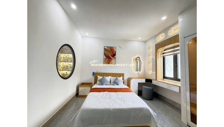 BÁN NHÀ MẶT TIỀN HẺM XE HƠI DƯƠNG THỊ MƯỜI – QUẬN 12 – 6 TẦNG KIÊN CỐ, Ở NGAY – GIÁ CHỈ 4 TỶ 650!