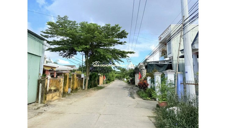 Bán cặp liền kề hơn 260m2, sát quốc lộ, giáp Hoà Khương, giá chỉ 7xxtr/lô