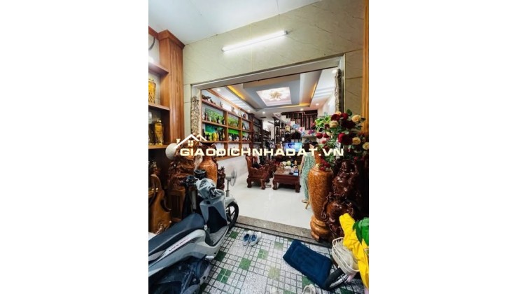 NHÀ HẺM XE HƠI –  NGÃ TƯ 4 XÃ – GIÁP TÂN PHÚ