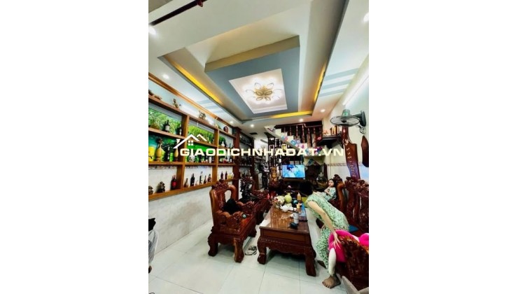 NHÀ HẺM XE HƠI –  NGÃ TƯ 4 XÃ – GIÁP TÂN PHÚ