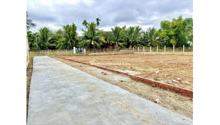 Bán cặp liền kề hơn 260m2, sát quốc lộ, giáp Hoà Khương, giá chỉ 7xxtr/lô