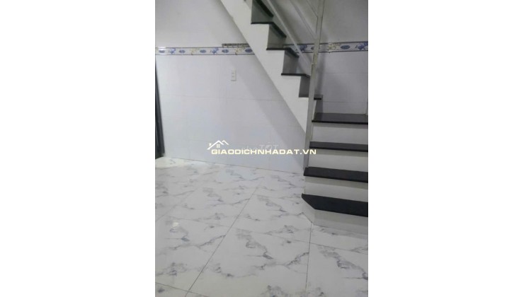 Cho thuê nhà 2 lầu hẻm xe máy Âu Cơ Phường Tân Thành, Tân Phú