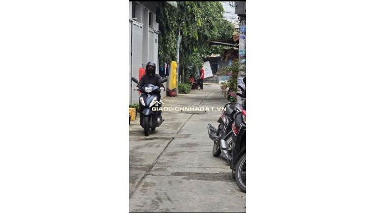 Bán đất thổ cư 1/ đường số 3, BHH Bình Tân hẻm xe hơi lớn