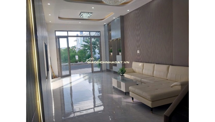 Bán nhà lô C4 đường số 2 cạnh với đường Tú Xương KĐT Tây Bắc.