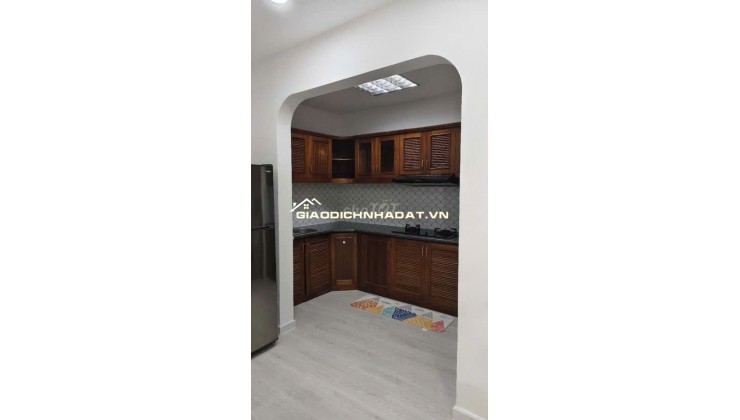 Bán căn hộ tầng 4 C/C New Saigon Hoàng Anh Gia Lai 3, Nhà Bè