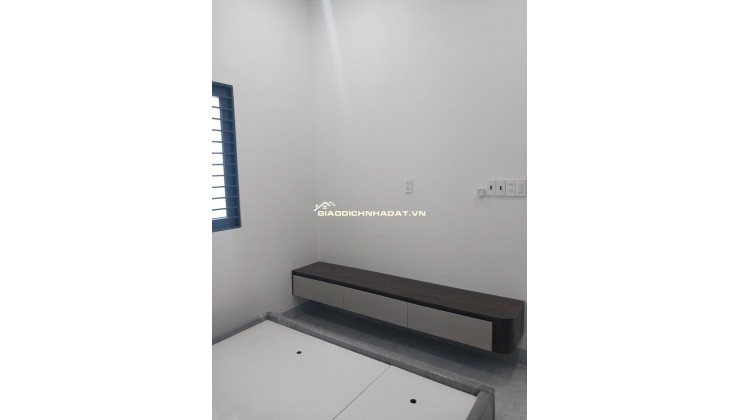 Bán nhà lô C4 đường số 2 cạnh với đường Tú Xương KĐT Tây Bắc.