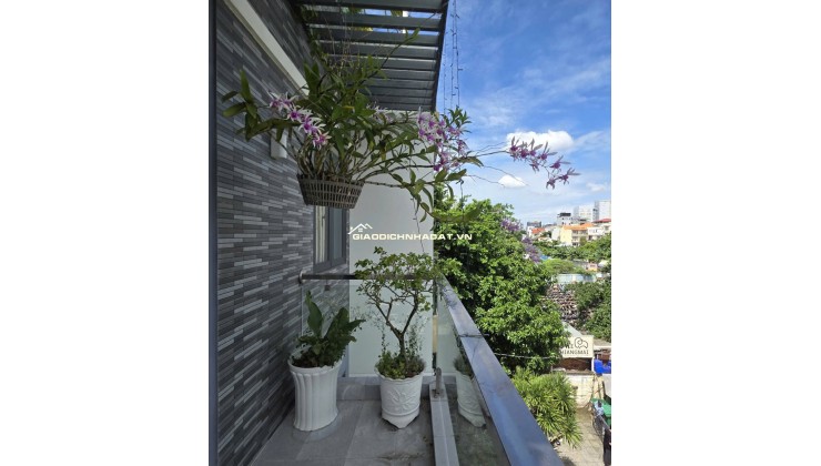 Bán nhà 1 trệt 3 lầu siêu đẹp Nguyễn Gia Trí (nối dài) P25 Bình Thạnh