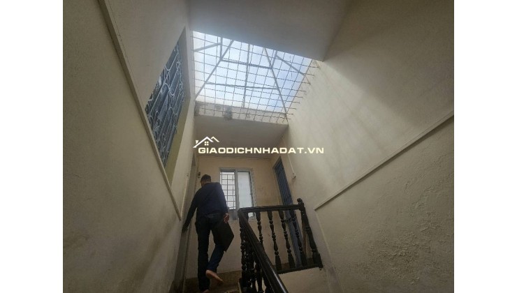 Nhà đẹp Gốc Đề Minh Khai – 3 tầng – Ngõ thông ô tô – Kinh doanh – Sổ đỏ, 10.8 tỷ