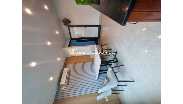 BÁN NHÀ LÔ GÓC – Ô TÔ TRÁNH – KINH DOANH SIÊU ĐỈNH