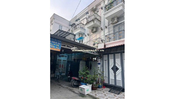 NHÀ 3 LẦU NHỎ ĐẸP – THIẾT KẾ SANG TRỌNG – HẺM XE HƠI 6M – NGAY TT THỊ TRẤN NHÀ BÈ – HUỲNH TẤN PHÁT - GIÁ 2xx TỶ