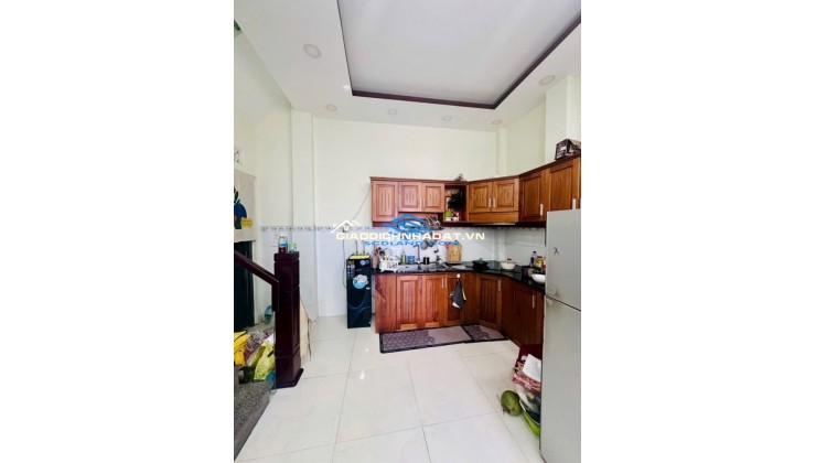 Bán Nhà 3 Tầng Hẻm Lạc Long Quân Phường Phước Tân – 54m² – Giá 4 Tỷ  Nhà Đẹp Giá Tốt