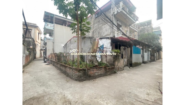 Bán đất Ngọc Thuỵ 42m lô góc oto vào chỉ 5 tỷ1. LH 0936123469