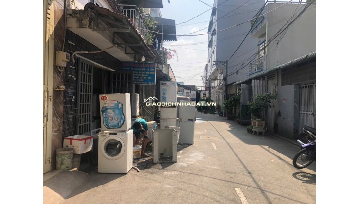 Cho thuê nhà hẻm 8m Đường Số 18, Bình Hưng Hòa, Bình Tân, 4 x 17m, 6 triệu