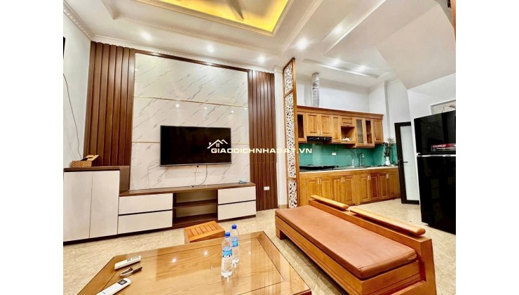 THẠCH BÀN- Ở NGAY- 5 TẦNG- Ô TÔ ĐỖ CỬA - CHỈ 5.X TỶ