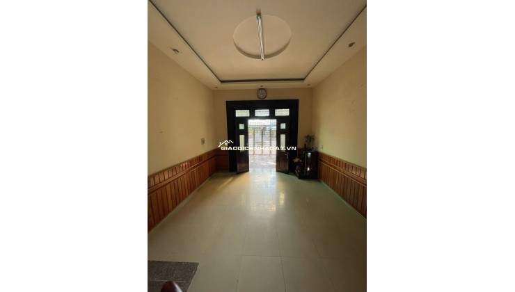 Chu thuê nhà 3 tầng nguyên căn mặt đường Lê Hồng Phong, Phước Long cũ, sát đường Cao Xuân Huy thông từ Biển vào dự án Charmora C.ty của